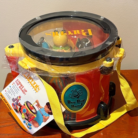 Parents Magazine Bee Bop Band Drum Full of Instruments - Picture 1 of 16